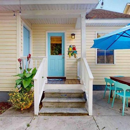 The Blue Door Bungalow Wilmington Exteriör bild