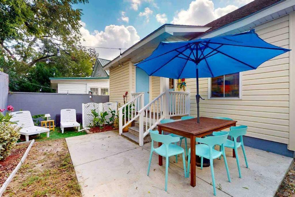 The Blue Door Bungalow Wilmington Exteriör bild
